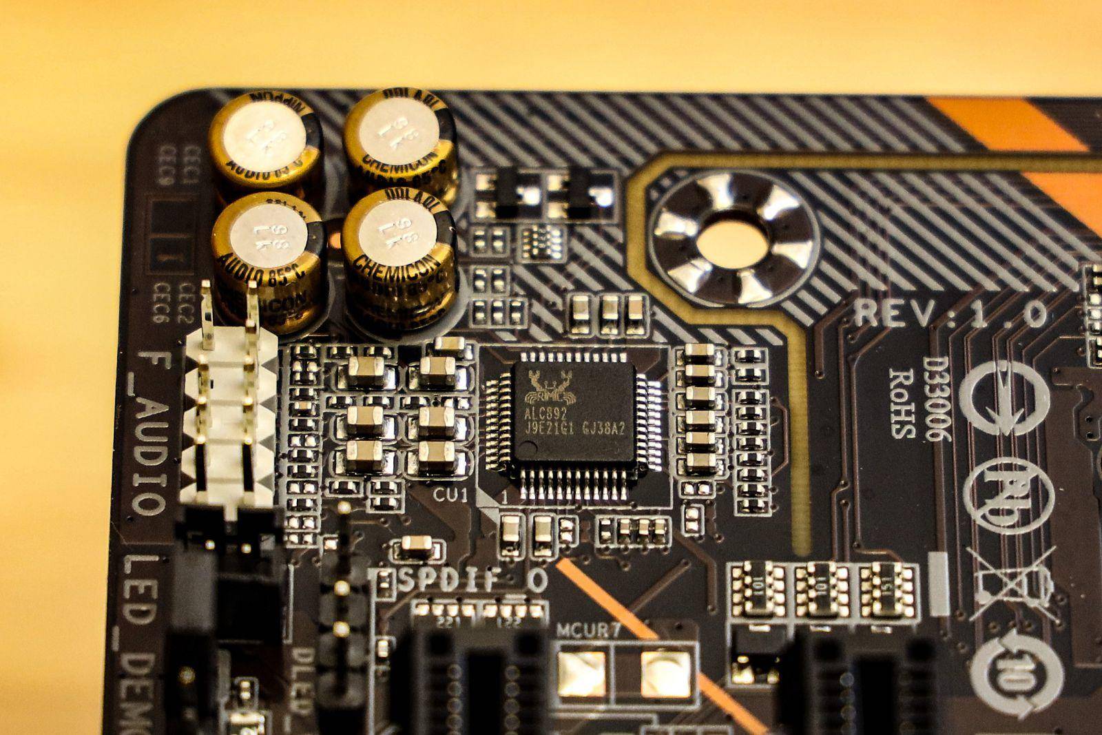 技嘉b450ds3h和技嘉b450小雕区别,技嘉b450新小雕主板超频