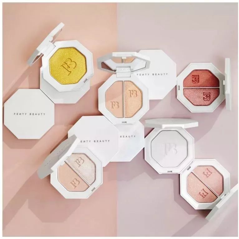 这个该死的女人也太会卖彩妆了吧,唱歌恐怕才是她的副业