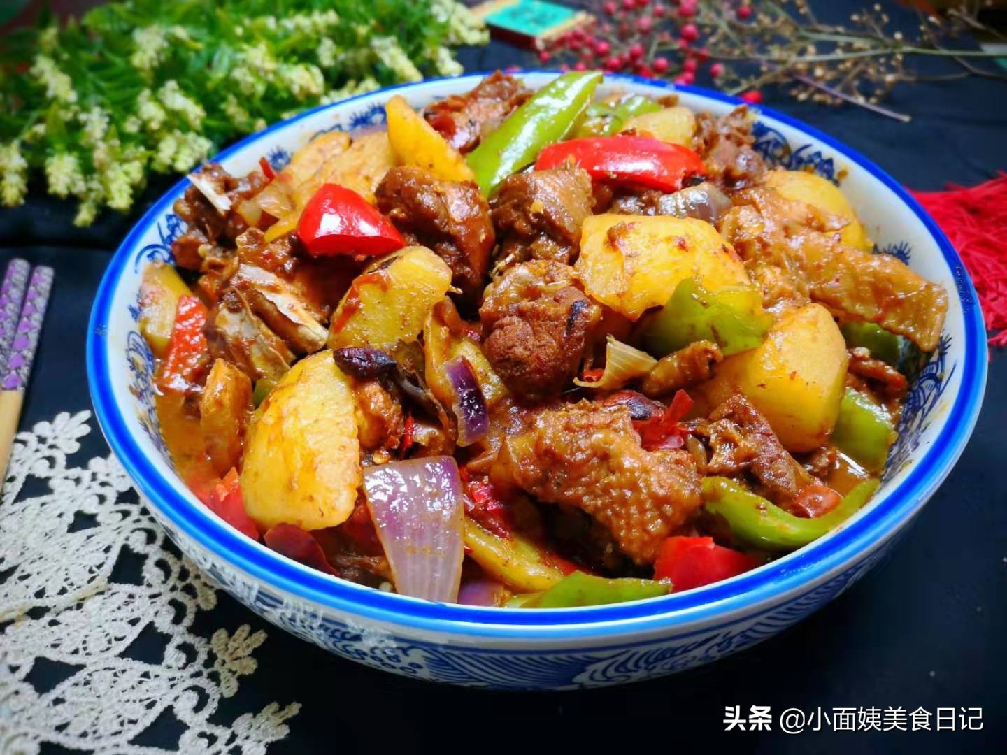 过年了,教你做一道土豆烧鸡的做法,味道不输大盘鸡,做法超简单