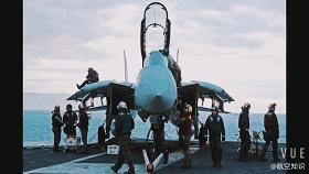 美国f14雄猫战斗机视频,最后的f-14雄猫战斗机