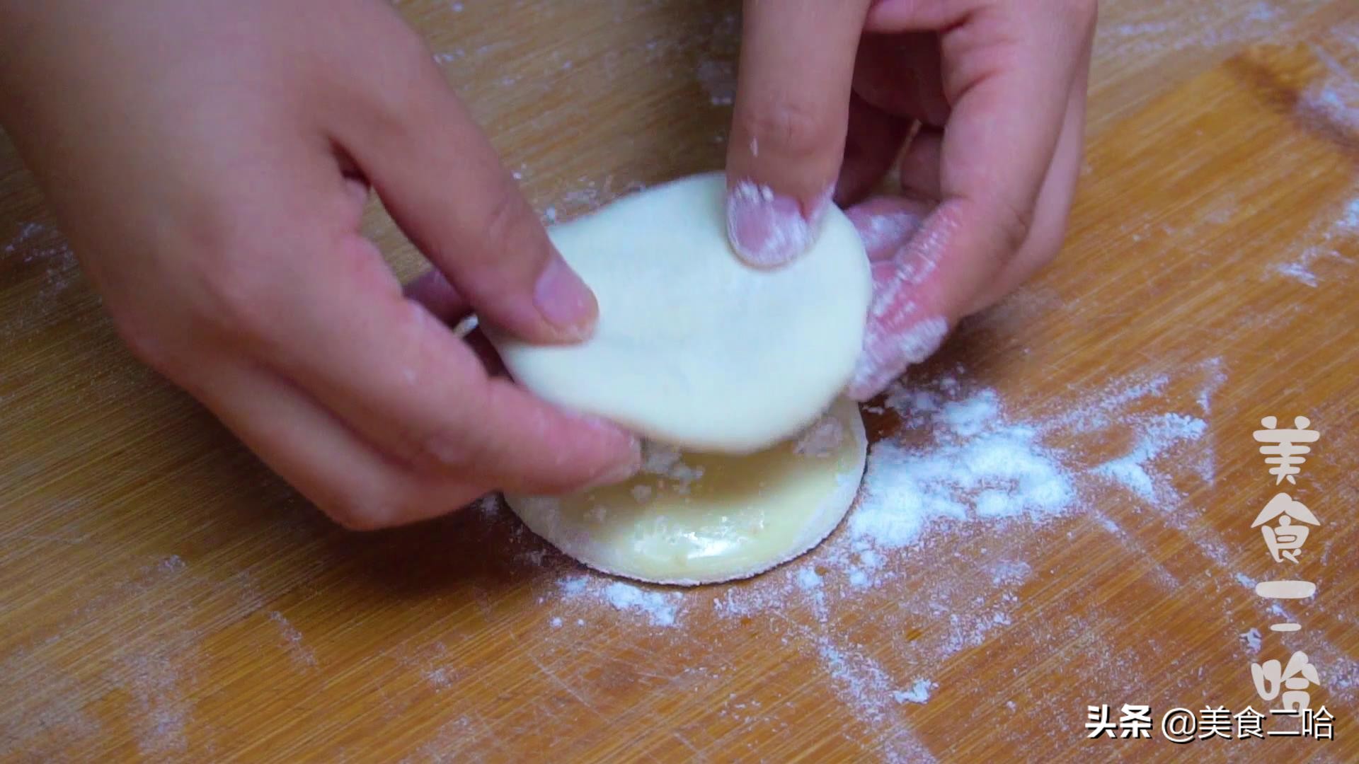 烙饼最软的方法葱花烙饼,大葱家常烙饼的做法全过程