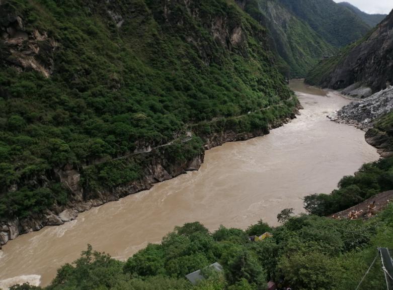 虎跳峡,我去过了,我有话说....