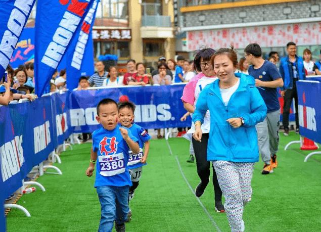 万达把风靡世界的IRONKIDS搬到了中国人家门口