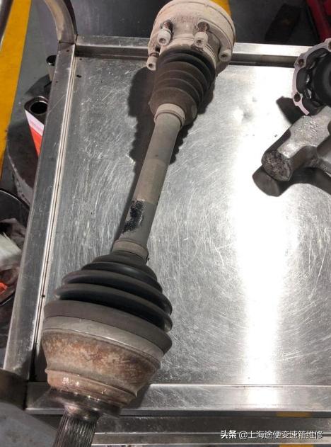 高尔夫干式双离合变速箱异响,高尔夫7变速箱异响