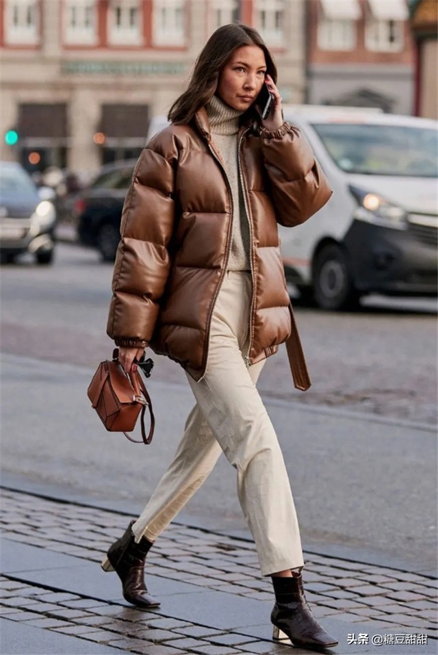 冬天穿大衣搭什么鞋好看,适合冬天搭大衣的单鞋