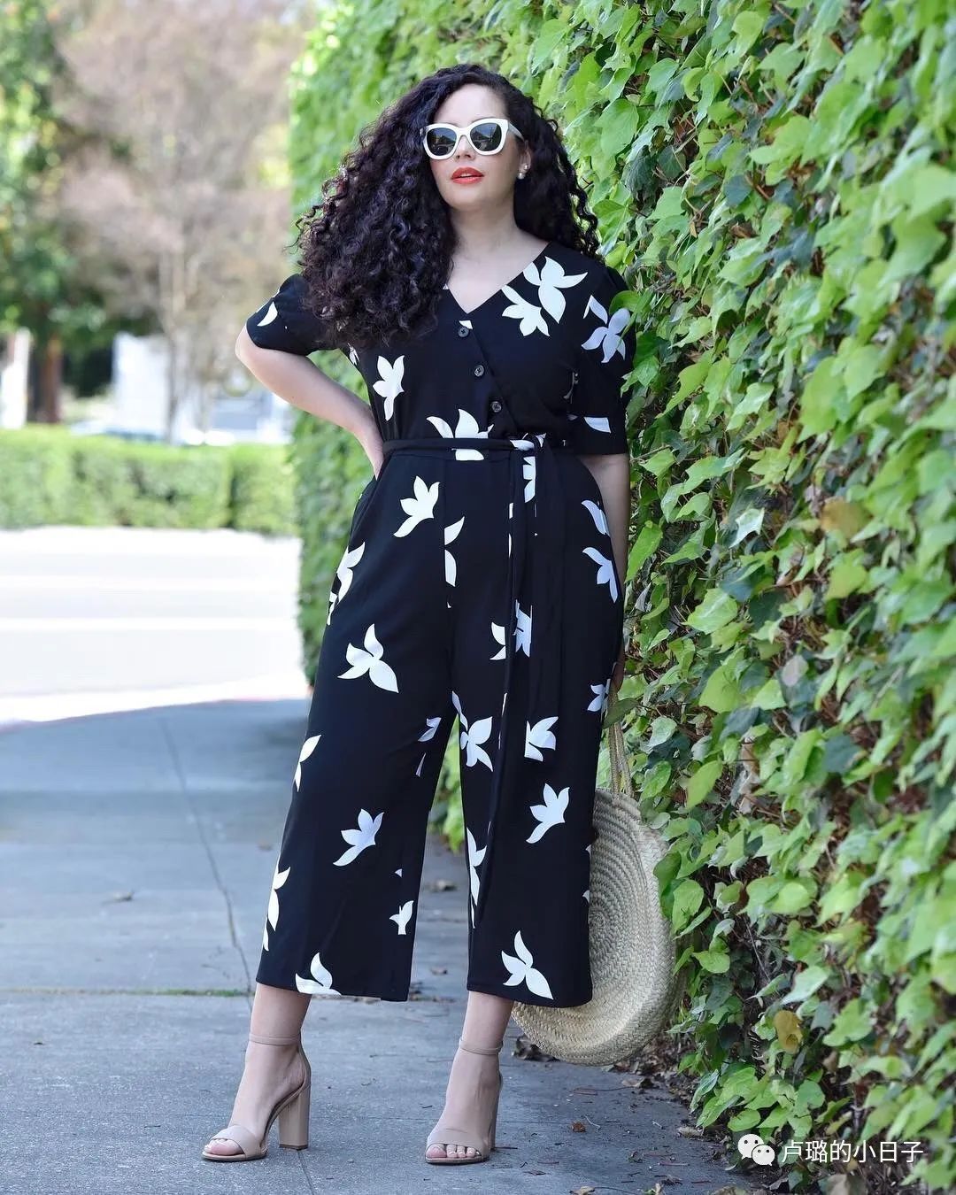 微胖遮肉显瘦,胖妹子看过来教你一招显瘦又百搭