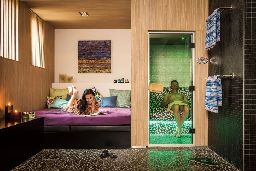 alpha桑拿房,blackpink桑拿房