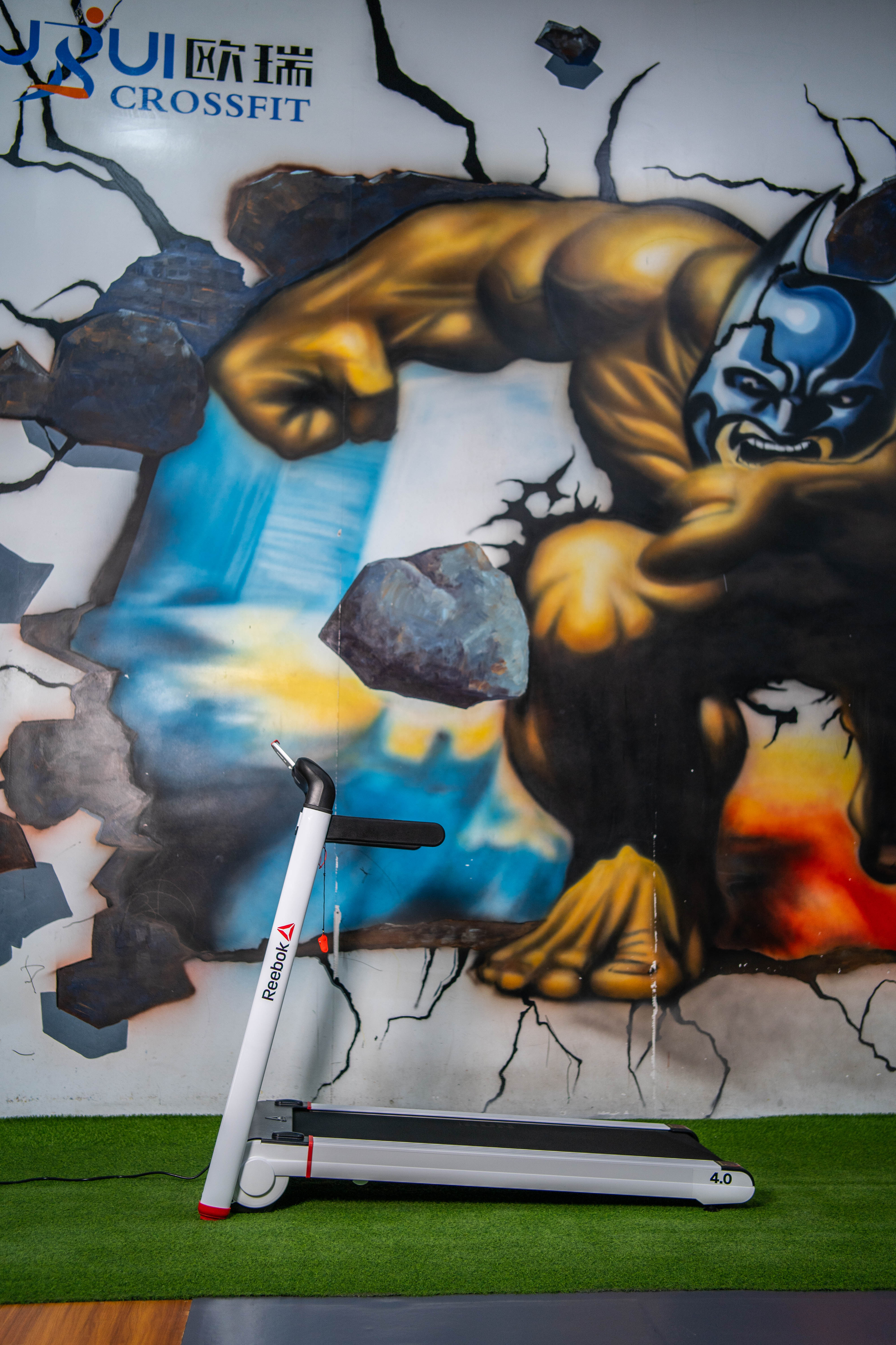 锐步irun3跑步机评测,锐步折叠跑步机irun4