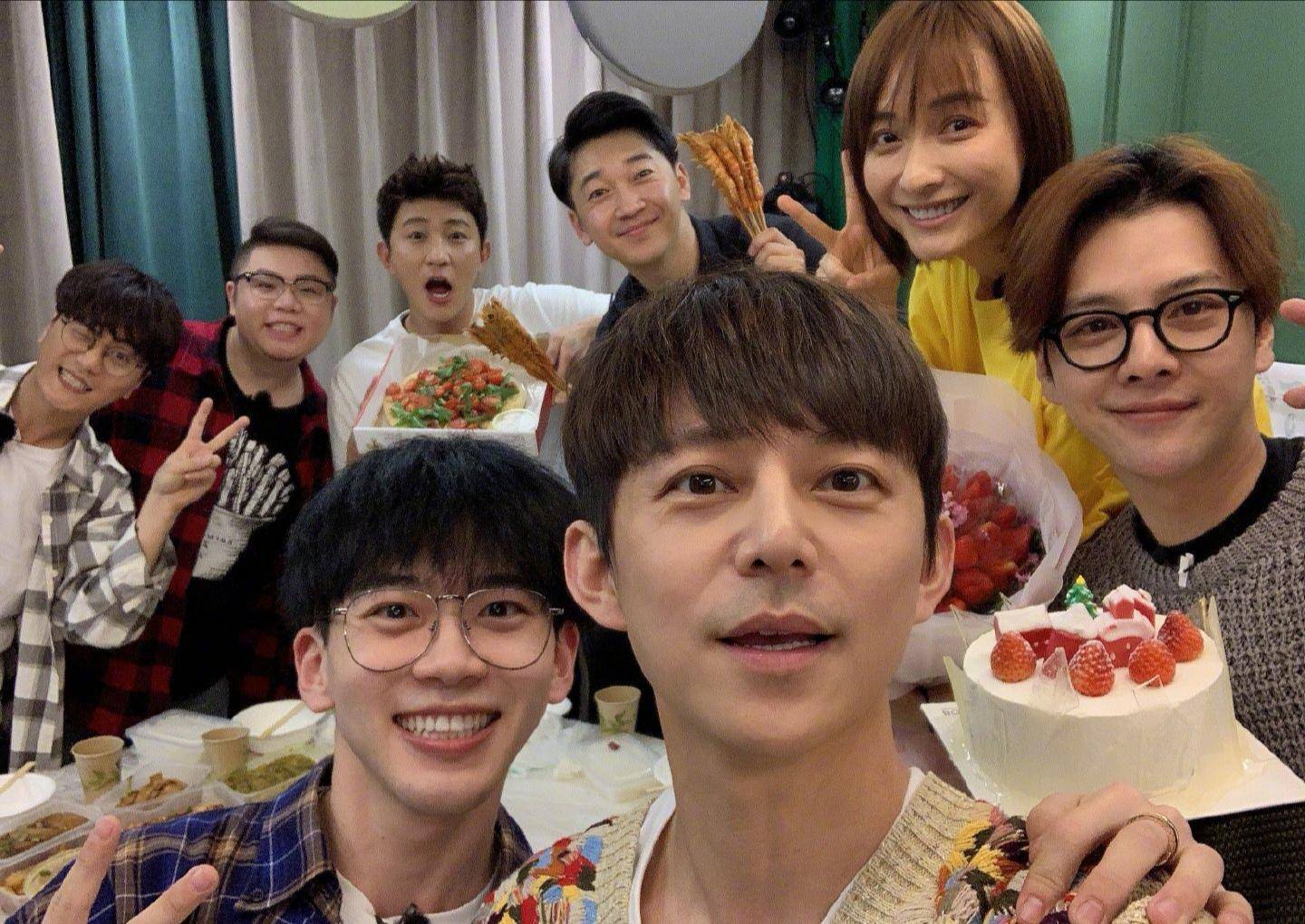 吴昕祝福徐海乔生日快乐,我家那闺女吴昕徐海乔何炅