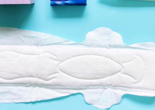 几毛钱一片的卫生巾,100片卫生巾11块钱视频