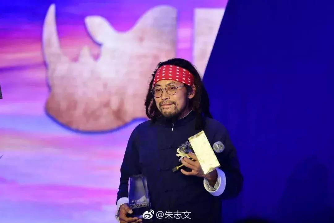 他7年骑行44个国家多次死里逃生,他7年环游中国18万公里绕赤道4圈