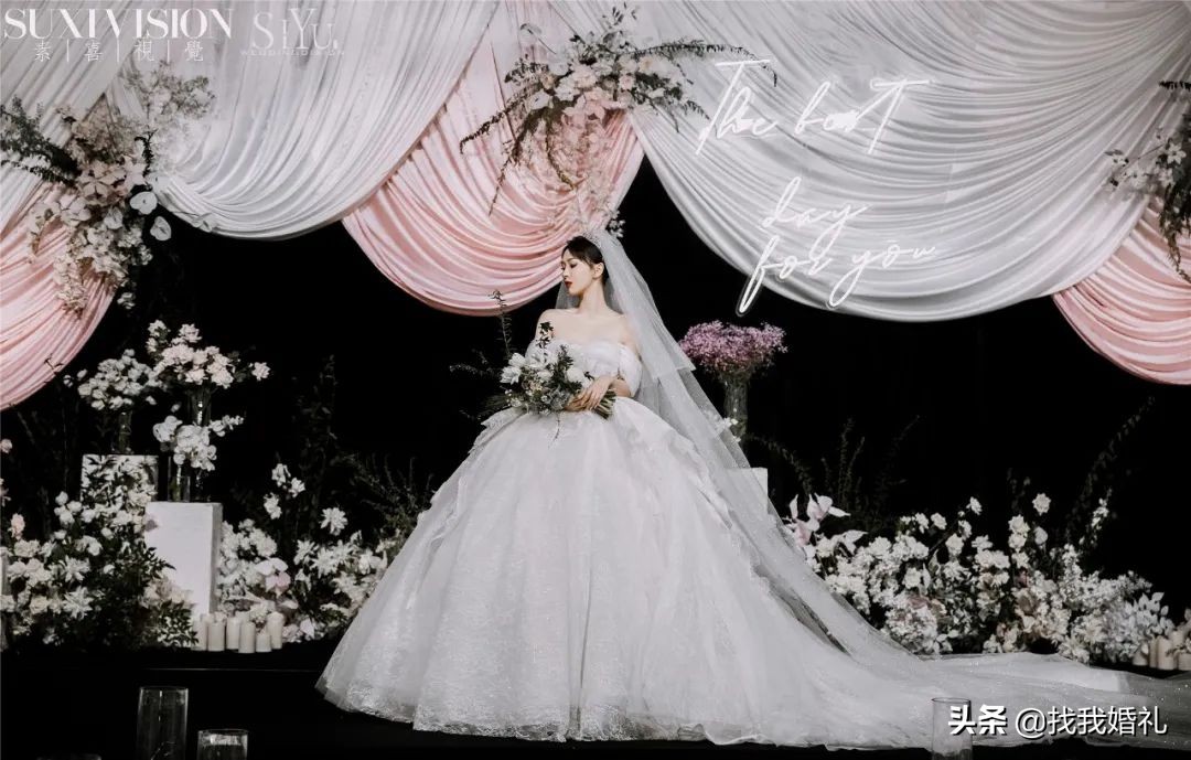 新鲜出炉!国庆千场案例优选,均价1W+爆款婚礼