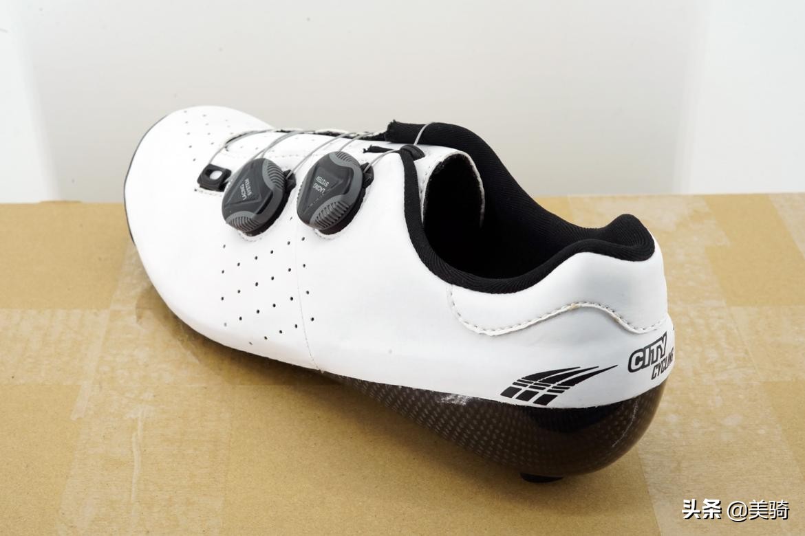 国产抗造碳底锁鞋推荐,入门公路锁鞋品牌推荐