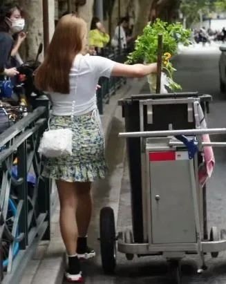 prada菜市场,prada在上海开菜市场