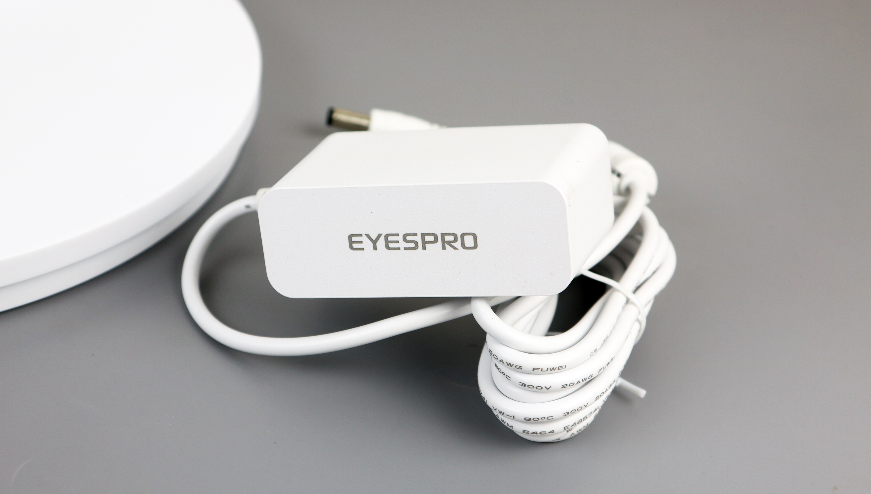 儿童智能学习护眼灯评测,自然光全光谱护眼灯