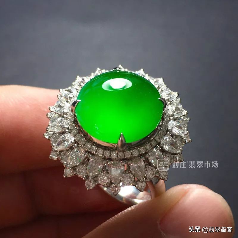 买翡翠不想被宰，你得学会这么砍价