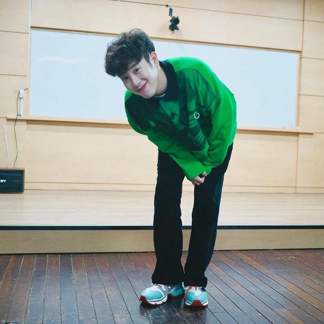 宋旻浩综艺与女团,宋旻浩韩国mv