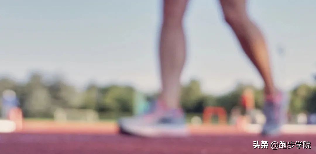 每天晚上跑步5公里坚持多久会瘦,每天晚上跑步五公里有什么变化