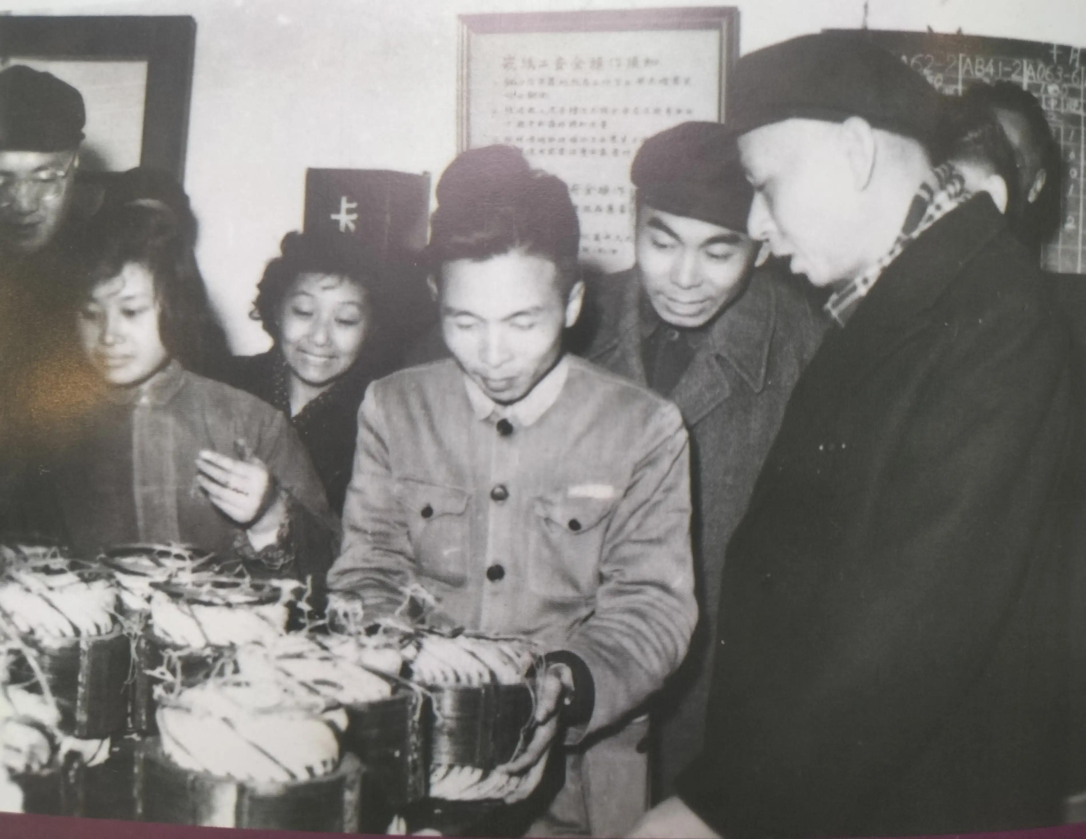 家乡童年趣事,家乡趣事大全视频