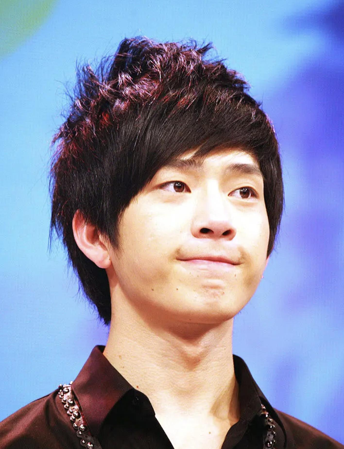 井柏然的励志成名史,井柏然的成长故事