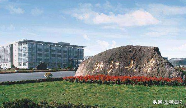 国内顶尖的七所高校研究生院，考上的全部是学霸里的“幸运者”