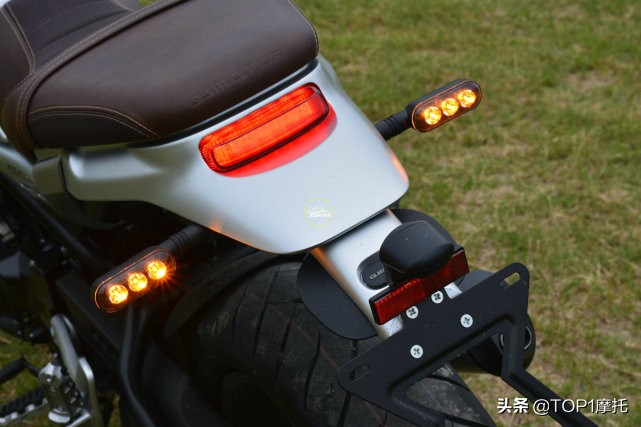 qjmotor逸550性能测评,qjmotor逸550复古摩托评测