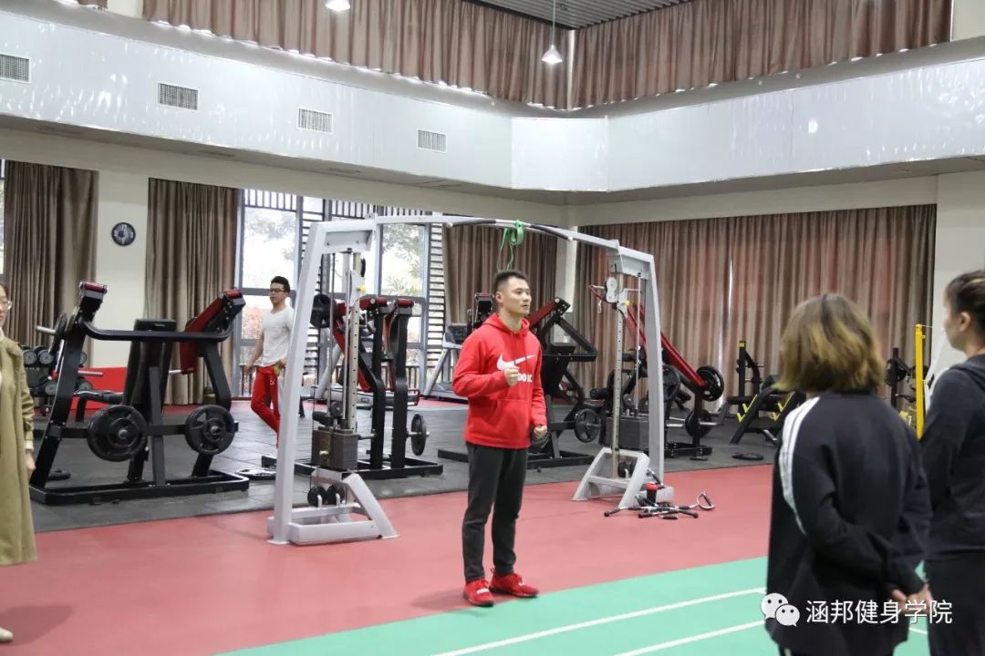 娑甸偊鍋ヨ韩瀛﹂櫌,娑甸偊鍋ヨ韩骞翠細