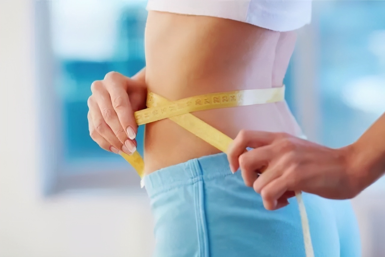 女性大龄生育的最佳年龄,目前认为女性最佳生育年龄