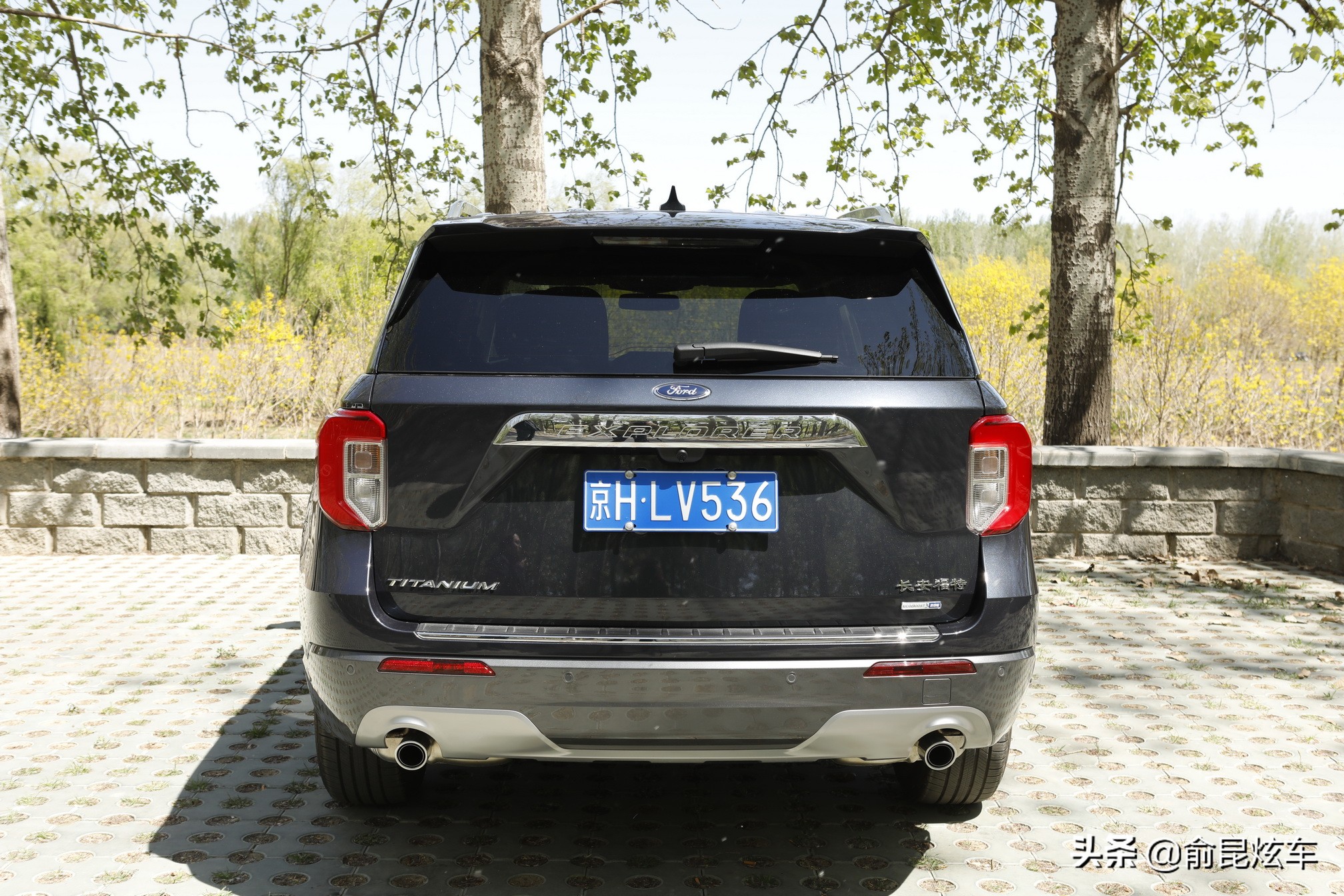 全新大七座suv福特探险者,帅气十足的性能轿跑suv