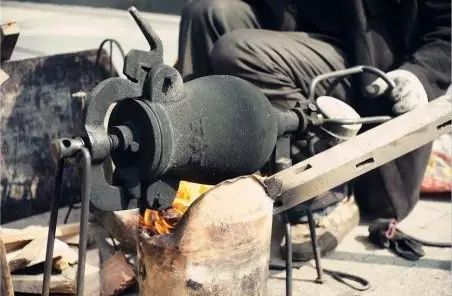 所有旺苍人：如果你在旺苍看到这些人，请马上告诉我们