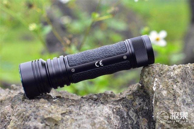 傲蕾探索家pro中白和冷白区别,傲蕾探索家2pro