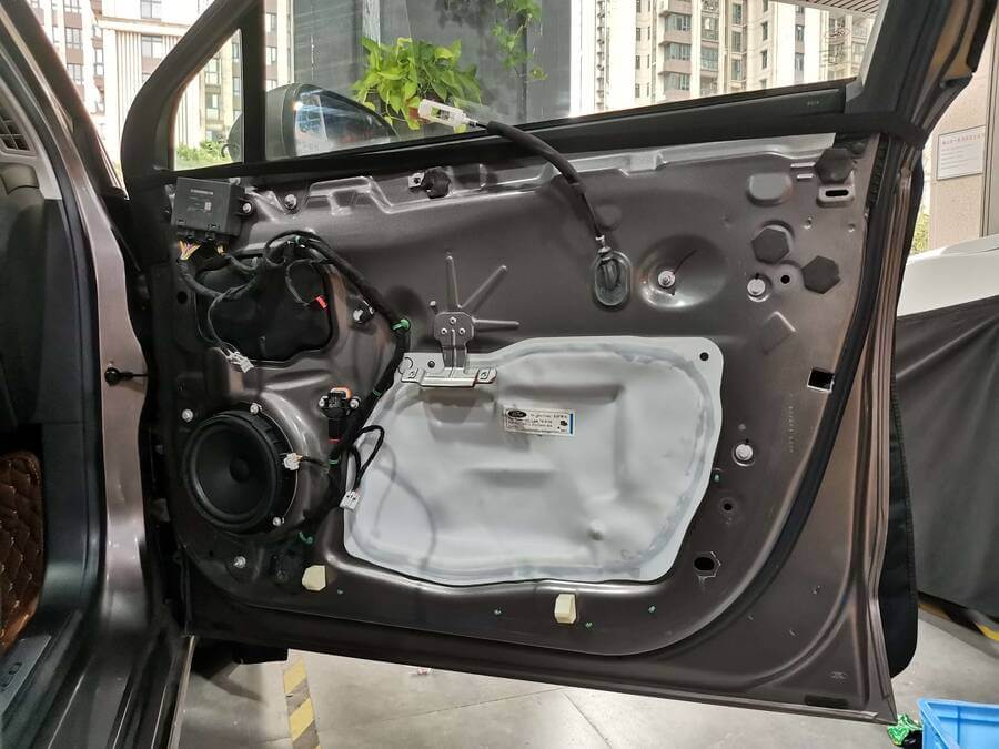 蒙迪欧改装音响有必要做隔音吗,蒙迪欧发动机隔音改装案例