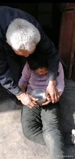 帮助别人快乐自己,帮助别人快乐自己故事