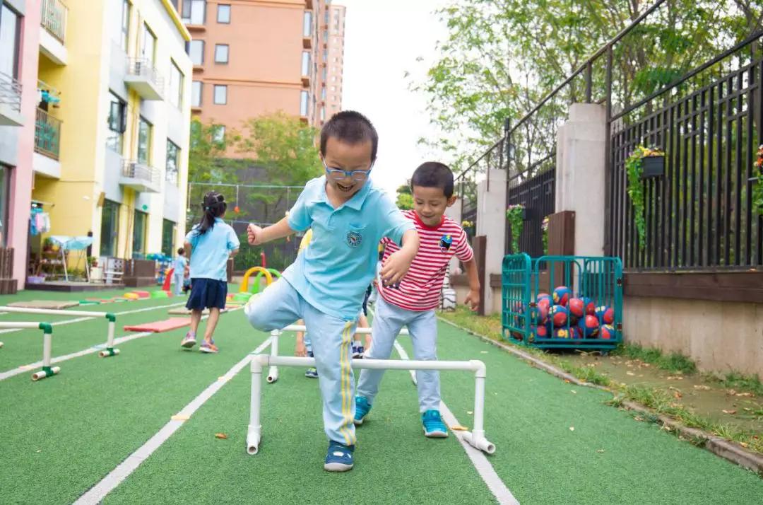 北京红黄蓝筑华年,北京红黄蓝筑华年幼儿园怎么样