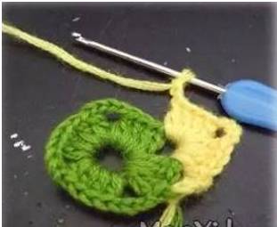 教你编织钩针坐垫手把手学会,钩针编织莲花坐垫教程简单