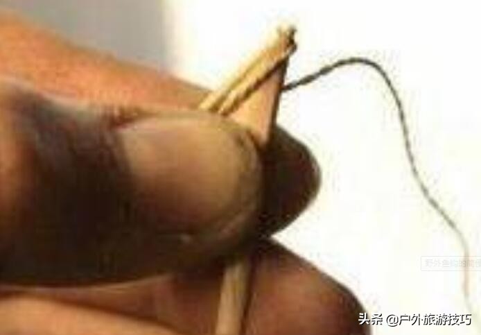 6-12岁自制鱼钩的方法,荒野求生野外自制鱼钩简单的方法