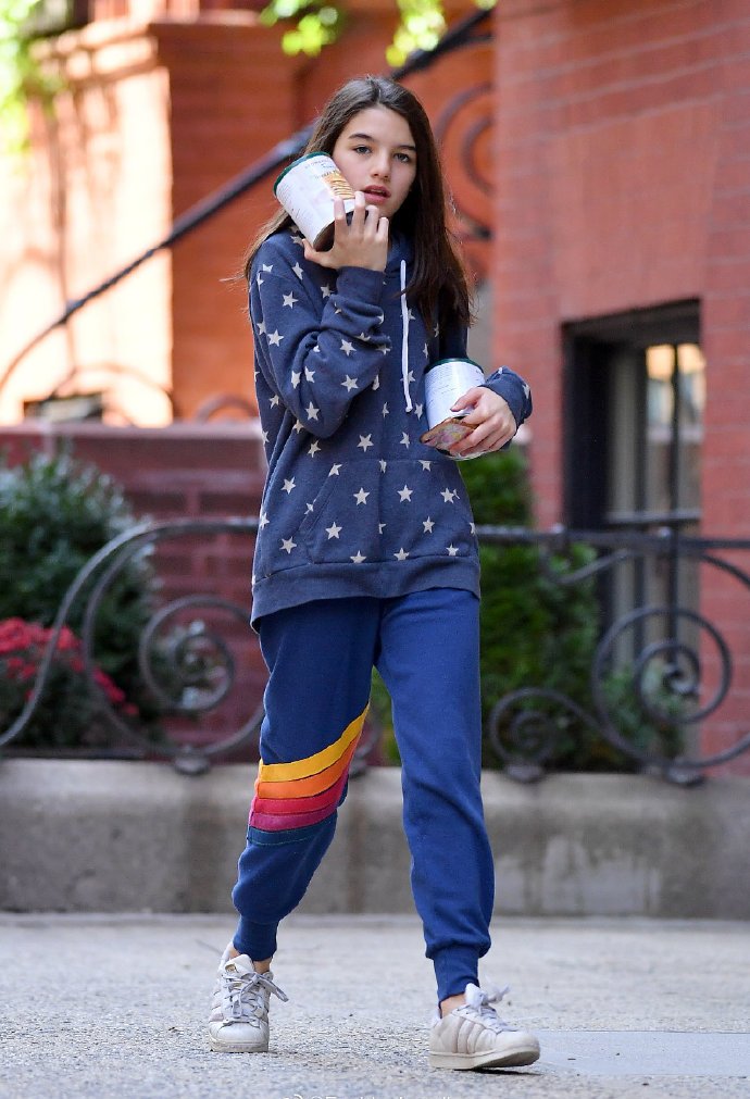 阿汤哥女儿苏芮公主照片,阿汤哥女儿ins