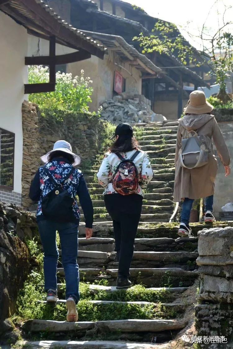 镇巴最美四月天——碾子