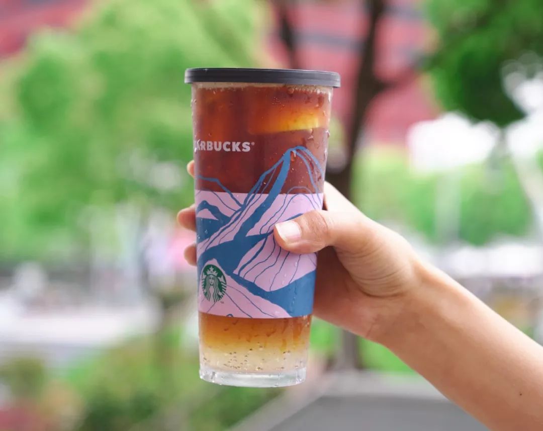 星巴克回归饮品被吐槽,星巴克推出八种饮品吐槽