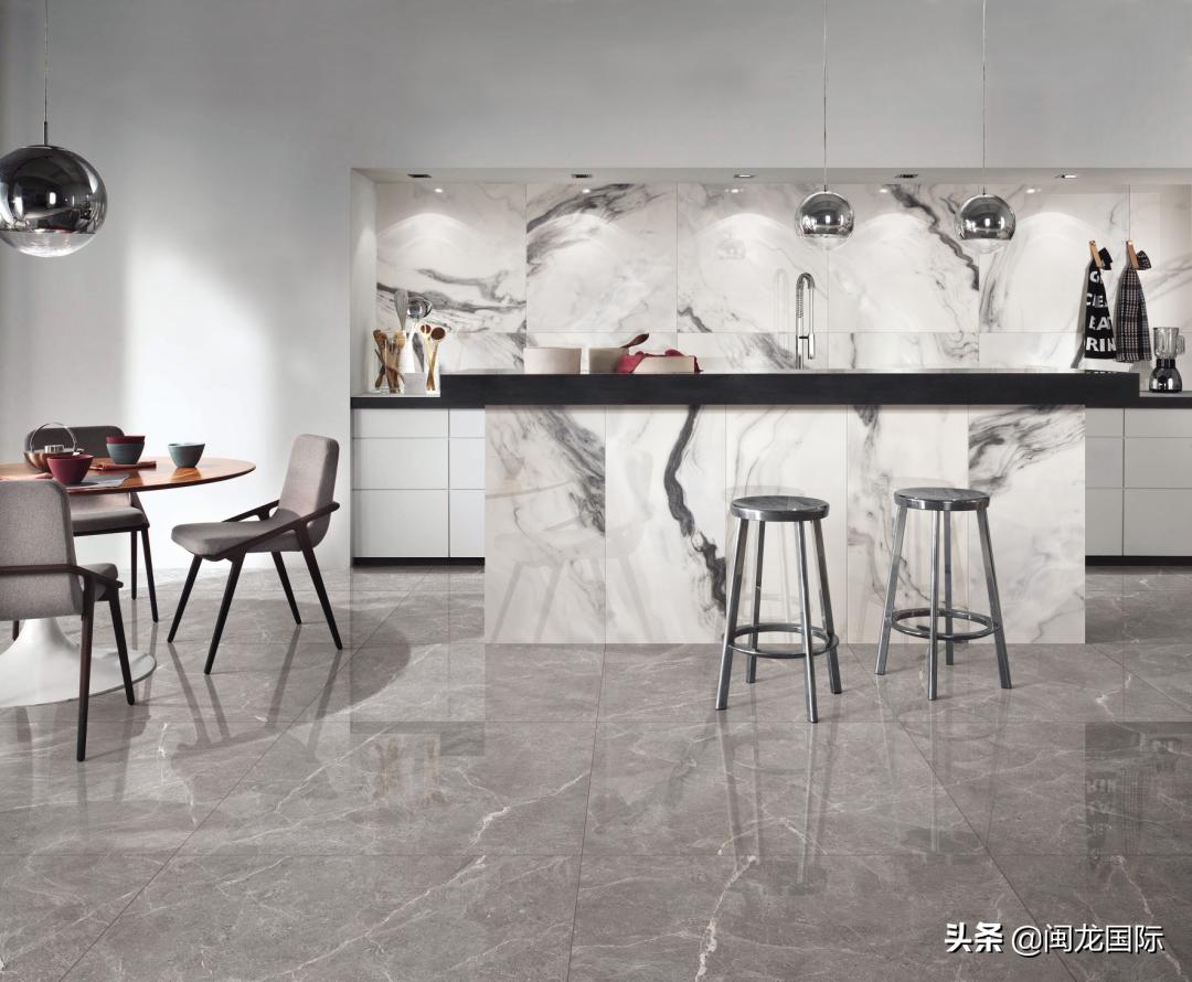 轻奢风格客厅用深色地砖效果图,现代轻奢装修风格地砖选什么颜色