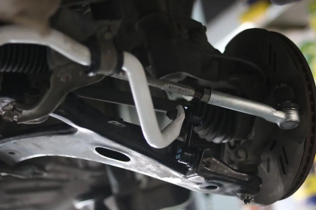 深度试驾老款斯巴鲁森林人,09斯巴鲁森林人2.0大修全过程