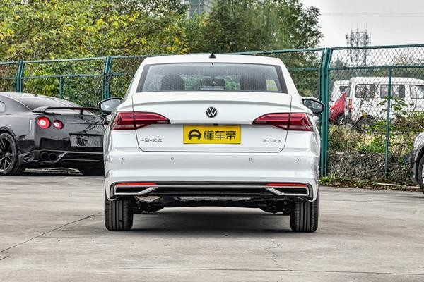 卡罗拉和宝来底盘对比,大众宝来1.5l和卡罗拉