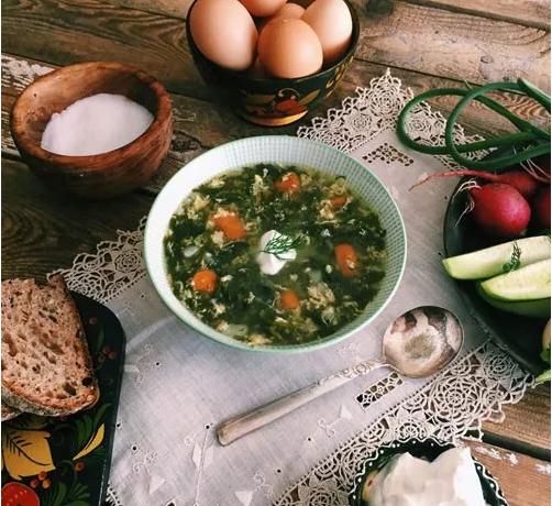 生虫的军粮险些让帝国倾覆！当年俄军水兵吃不好就炮击自家司令部