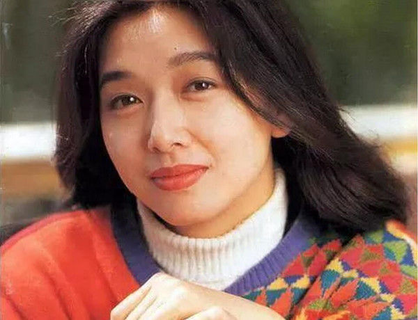 江珊，人好，歌好，演技好，挑男人的眼光更好