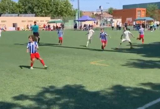 马塞洛和c罗有多强,马塞洛儿子头球接力技惊四座