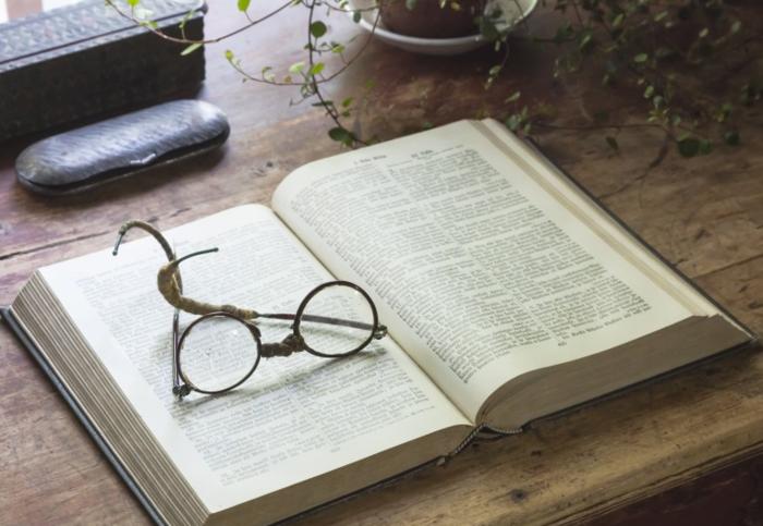 历年高考英语阅读词义猜测题,高三英语阅读理解之词义猜测评课