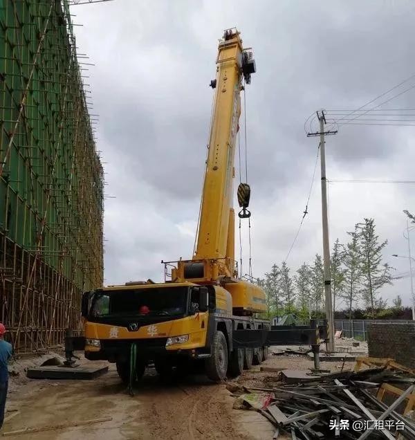 创业不离亲兄弟丨一年两台徐工车，7年吊出千万财