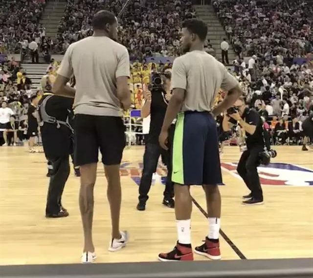 小腿美感分3个等级：胖虎小短腿C级，字母哥阿杜*级A**，那SSS级呢？