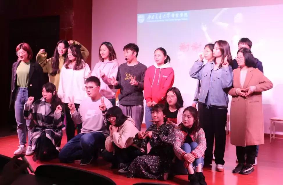 一人一故事深度解析,一人一故事的意思