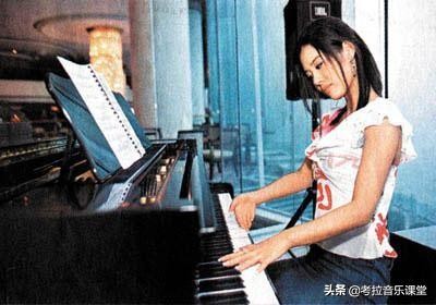 学钢琴如何快速识谱,初学钢琴怎样识谱视频教程全集